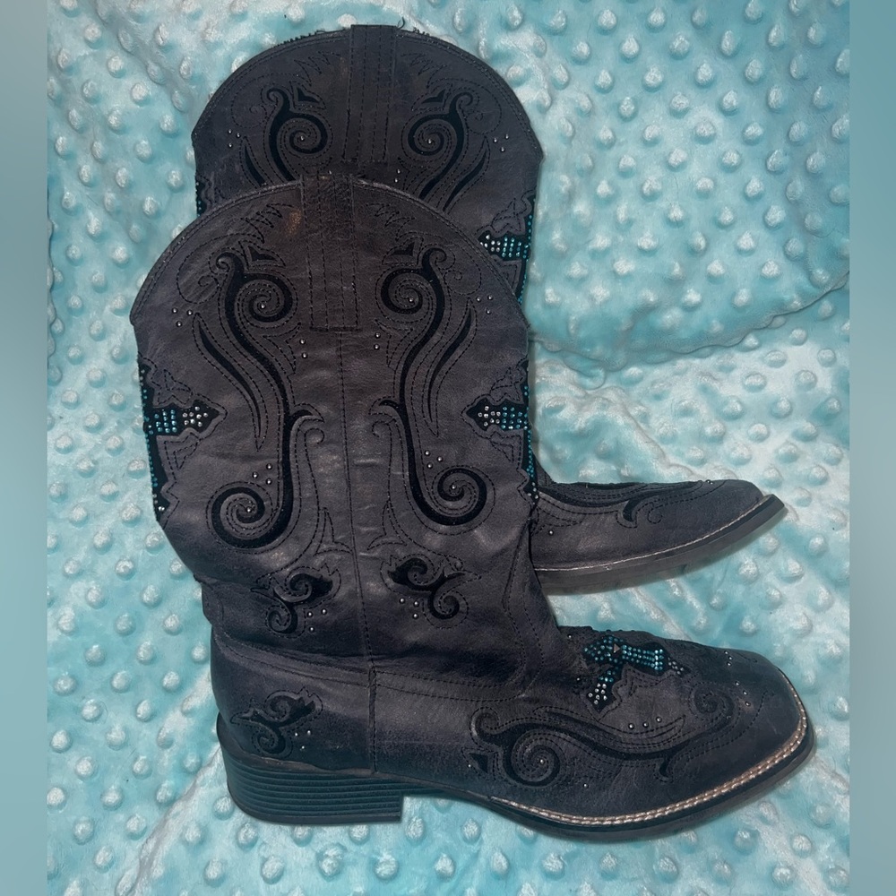Women’s roper boots